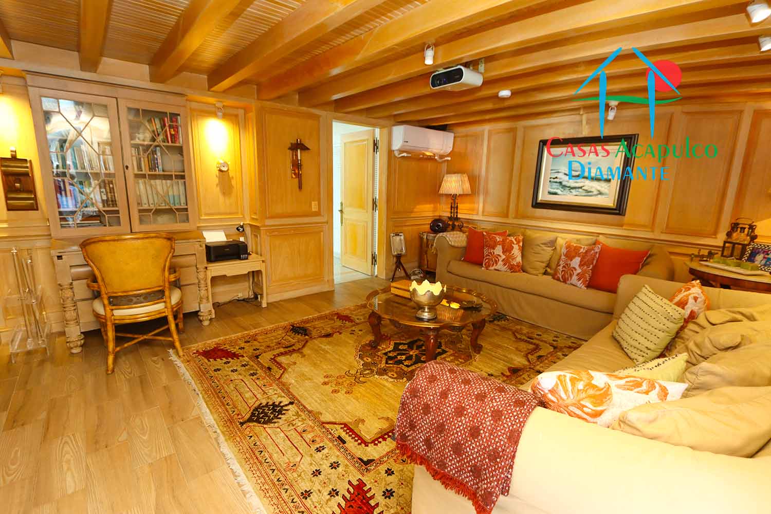 Villa Jade - Cuarto de televisión 4